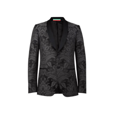 スタイリッシュな男装